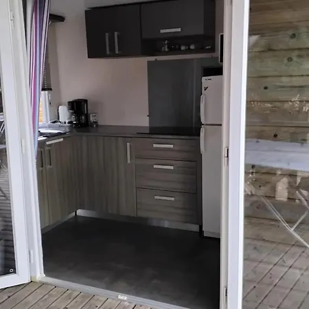 Confortable A Avec Terrasse Et Climatisation Сasa de vacaciones